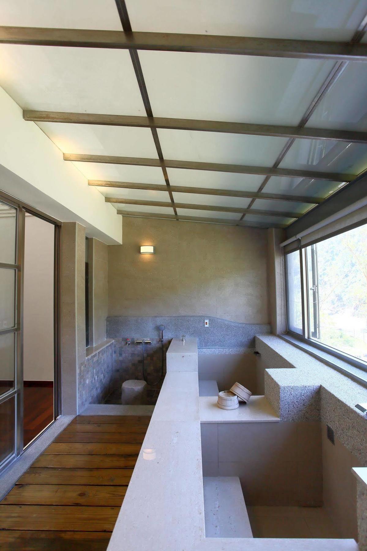 Spring Spa Hotel Wulai Exterior photo